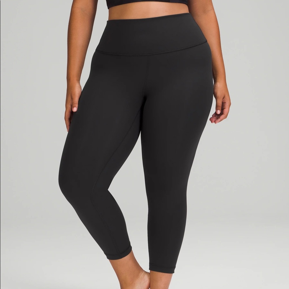 Lululemon size 12 wunder under 25” leggings